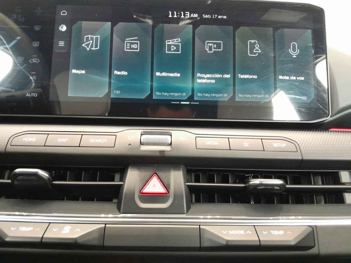 2026 Kia K4 5p GT Line Turbo L4/1.6 Aut