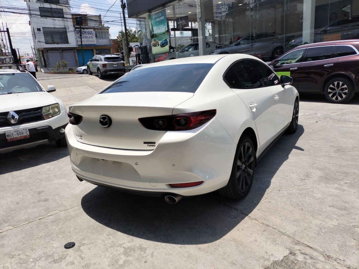 2024 Mazda Mazda 3 4p Sedan Signature L4/2.5/T Aut