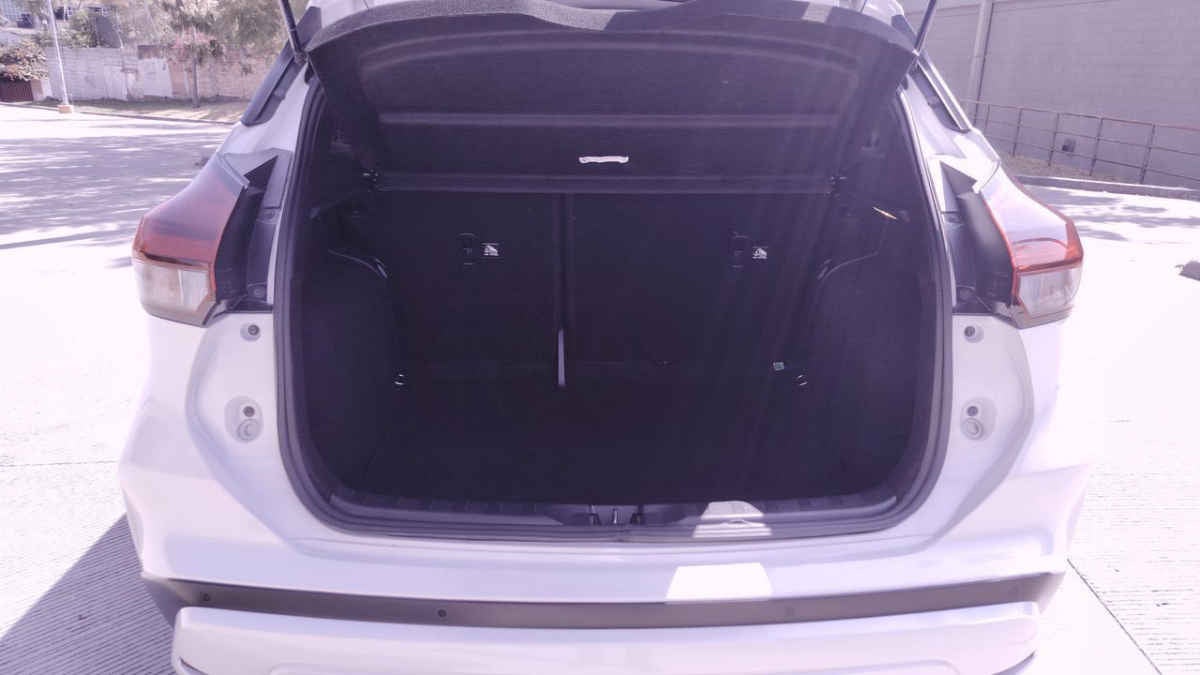 2024 Nissan Kicks 5p Platinum L4/1.6 Aut