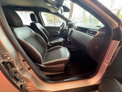 2023 Renault Duster 5p Iconic L4/1.3/T Aut