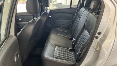 2024 Renault Logan 4p Intens L4/1.6 Aut