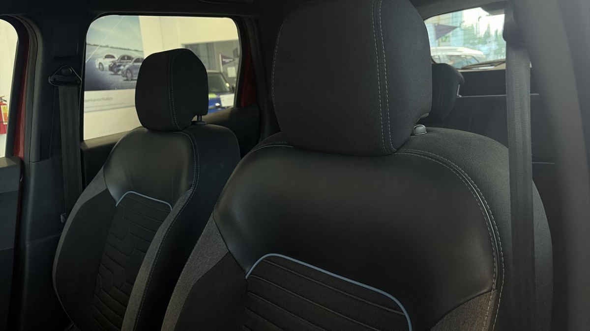 2023 Renault Duster 5p Iconic L4/1.3/T Aut