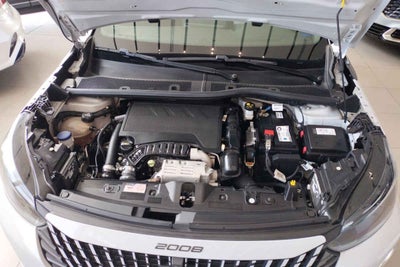 2025 Peugeot 2008 5p GT Pure Tech L3/1.2/T Aut